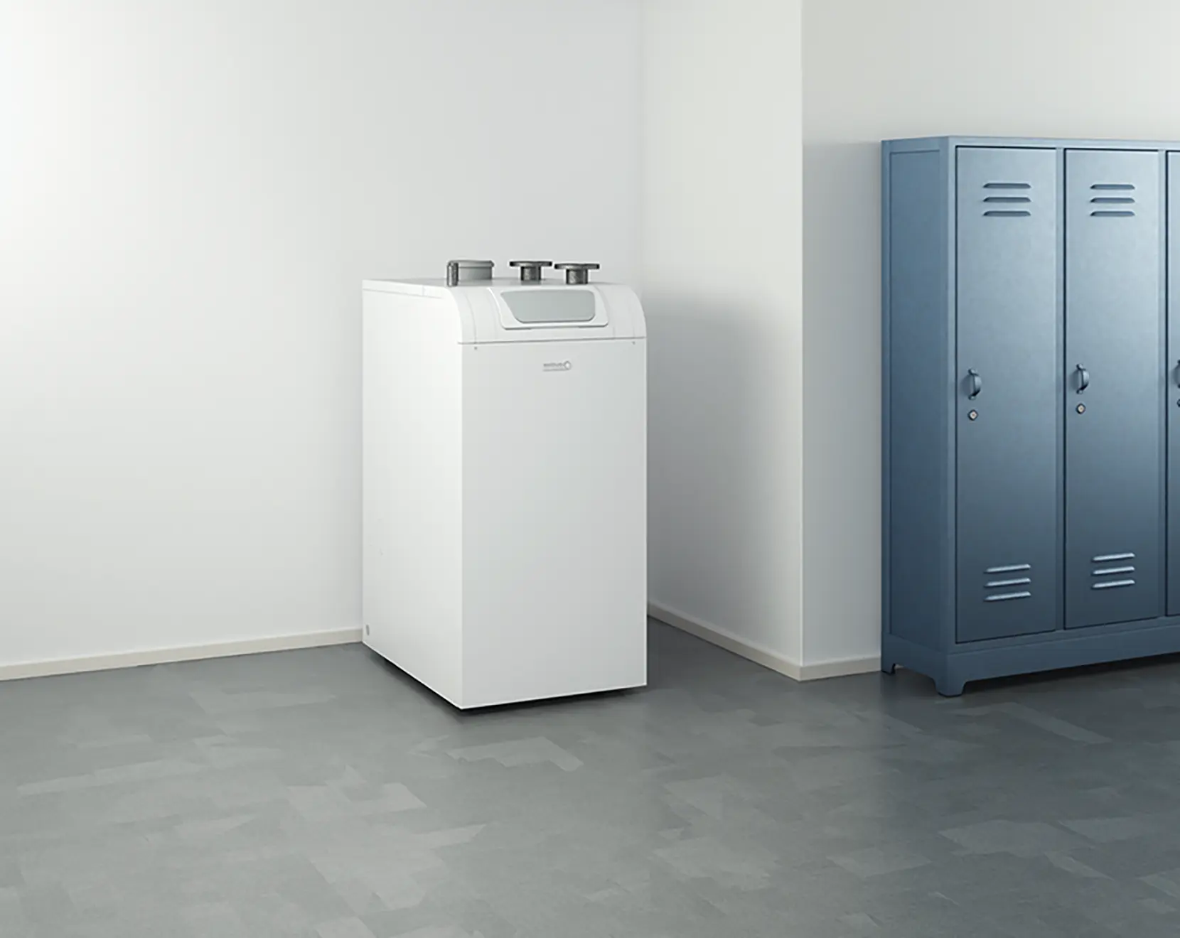 Kocioł kondensacyjny Broetje SGB stojący w pomieszczeniu technicznym